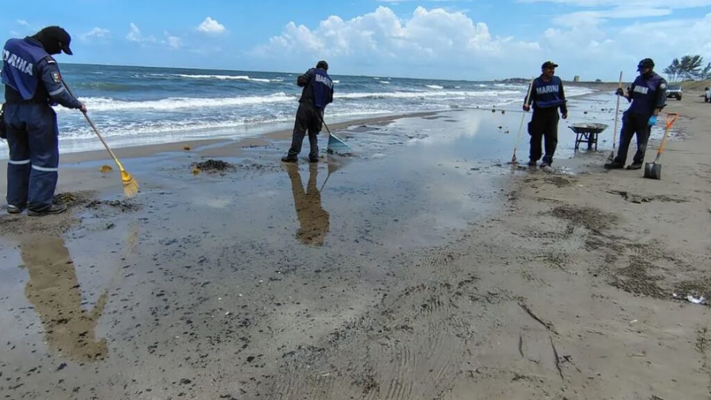 Litoral veracruzano está limpio de hidrocarburos, esto dijo Pemex