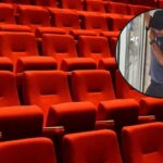 Despierta solo y pasa la noche encerrado en un cine
