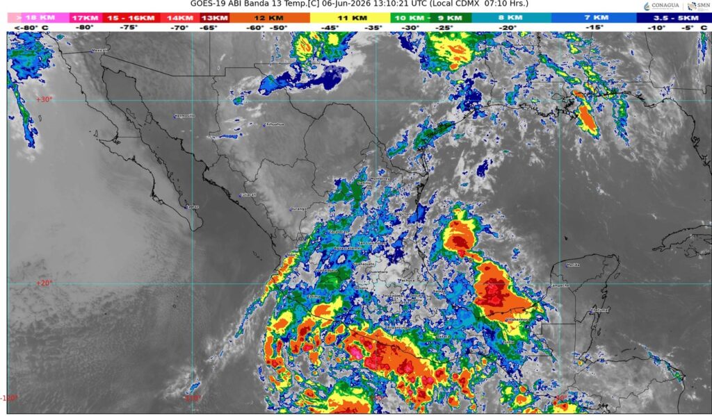 MÉXICO BAJO EL AGUA Y EL CALOR: TEMPORAL DE LLUVIAS AZOTA AL PAÍS MIENTRAS AVANZA LA ONDA DE CALOR