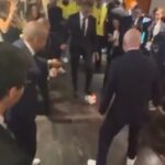 Leyendas de Brasil ‘exhiben’ a Gianni Infantino en un ‘torito’