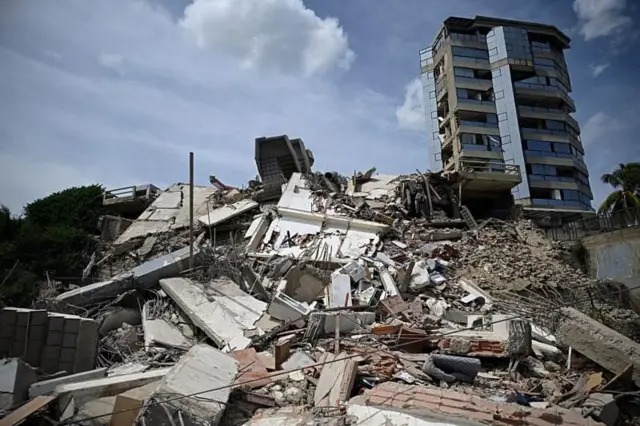 Desesperación crece en Venezuela; suman mil 450 muertos por terremotos
