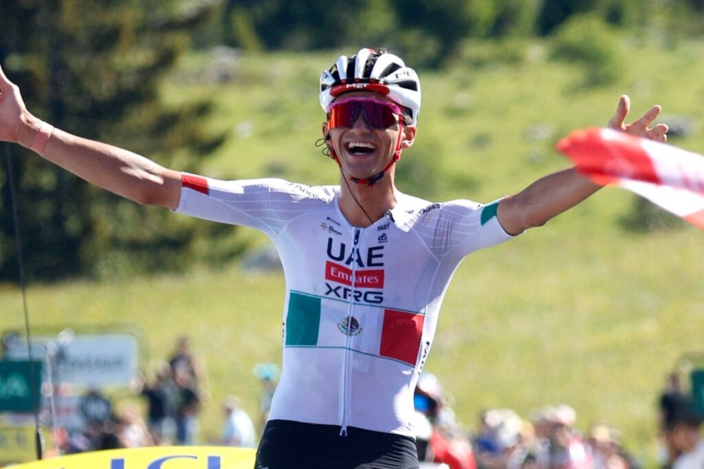 Isaac del Toro asegura su futuro: renueva con UAE Team Emirates hasta 2031