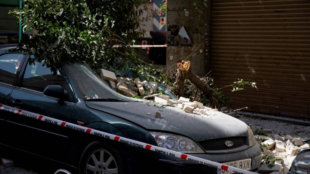 Sismo en Granada deja tres heridos y provoca daños en edificios históricos