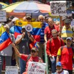 Chavistas protestan contra la injerencia de Estados Unidos en Venezuela; exigen liberación de Maduro