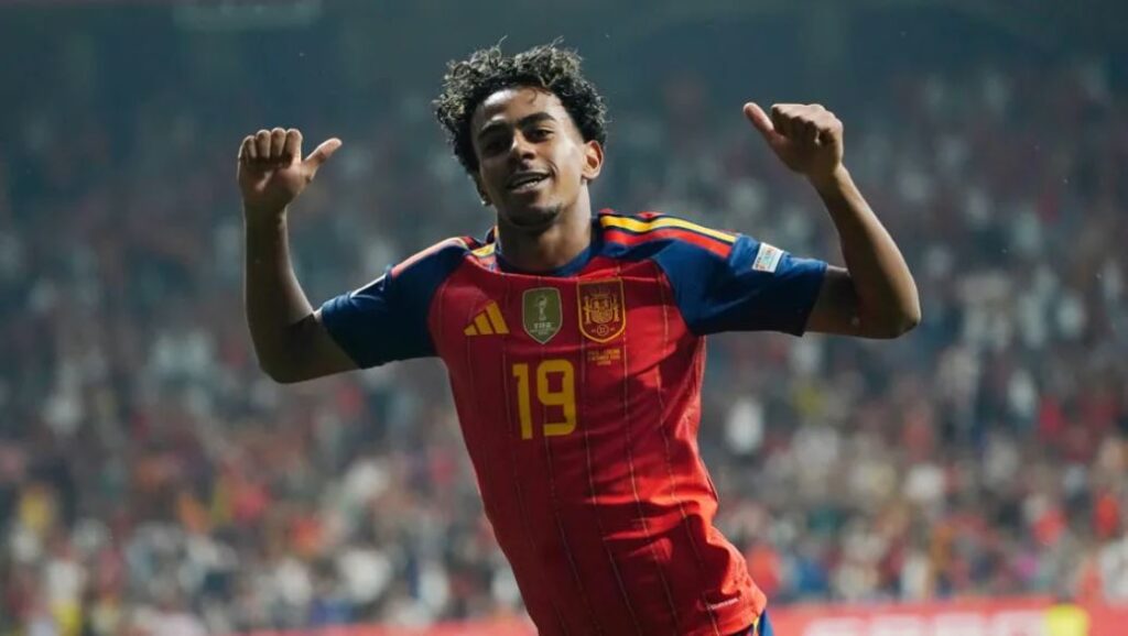 Lamine Yamal se está convirtiendo en «un jugador de leyenda», admite Luis de la Fuente