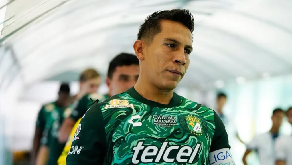 Iván Rodríguez advierte al América: «León será protagonista, es un partido de Liguilla»