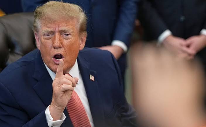 Trump se burla de Sheinbaum por su pasado como bailarina